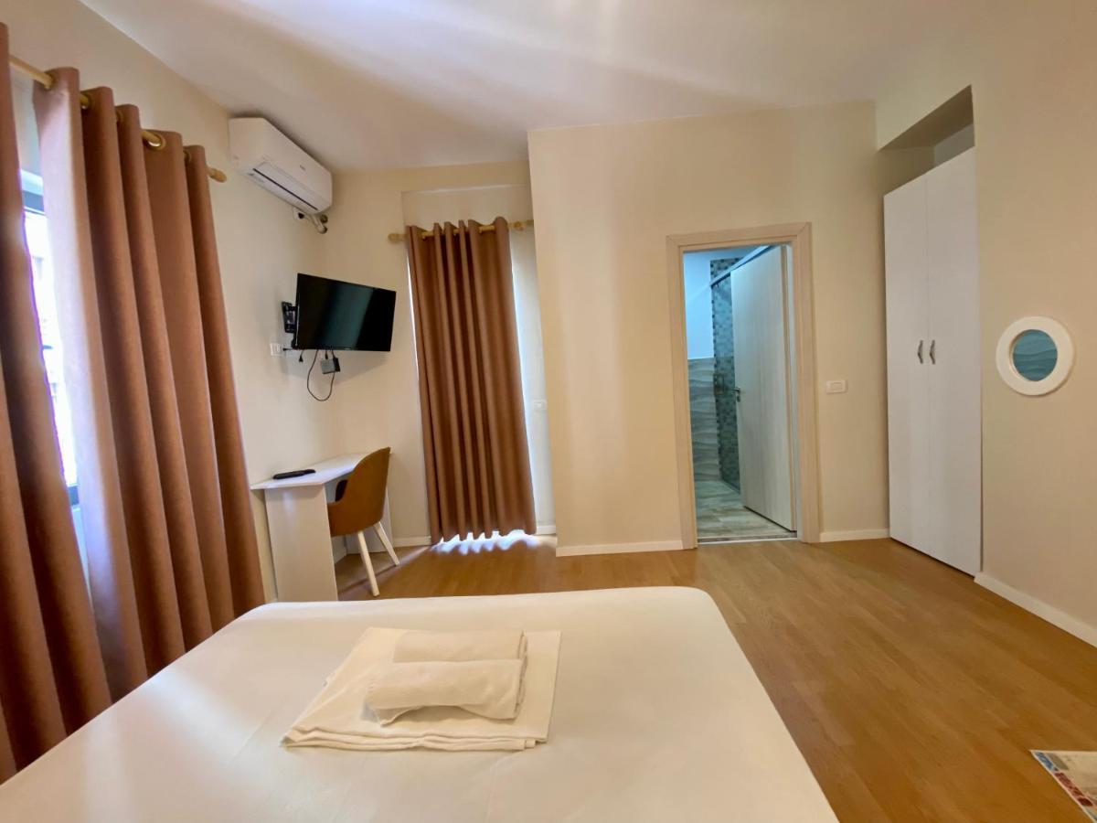 Hotel Globo Durrës Eksteriør bilde
