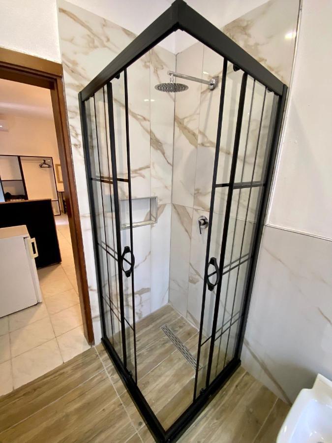 Hotel Globo Durrës Eksteriør bilde