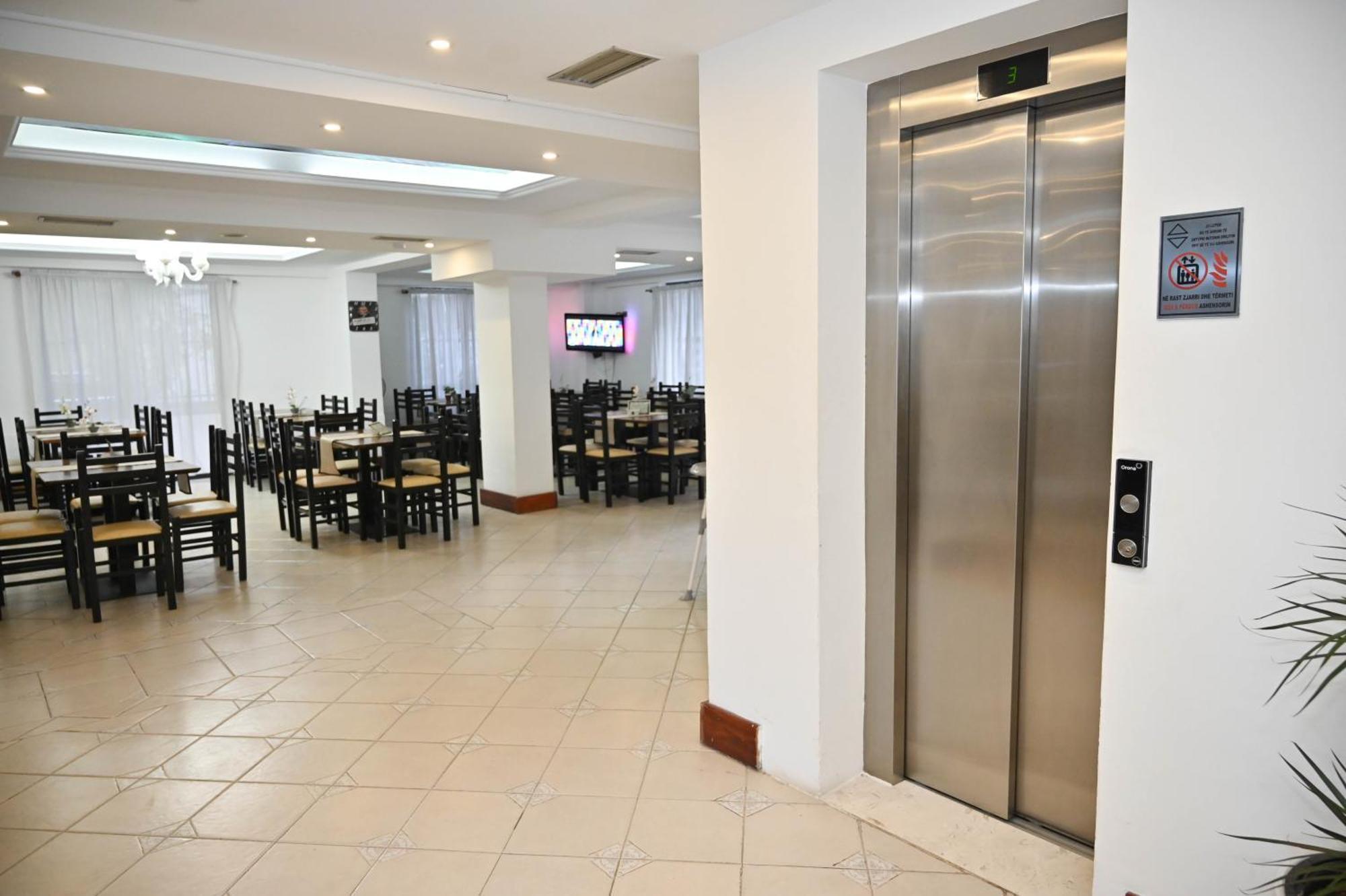 Hotel Globo Durrës Eksteriør bilde